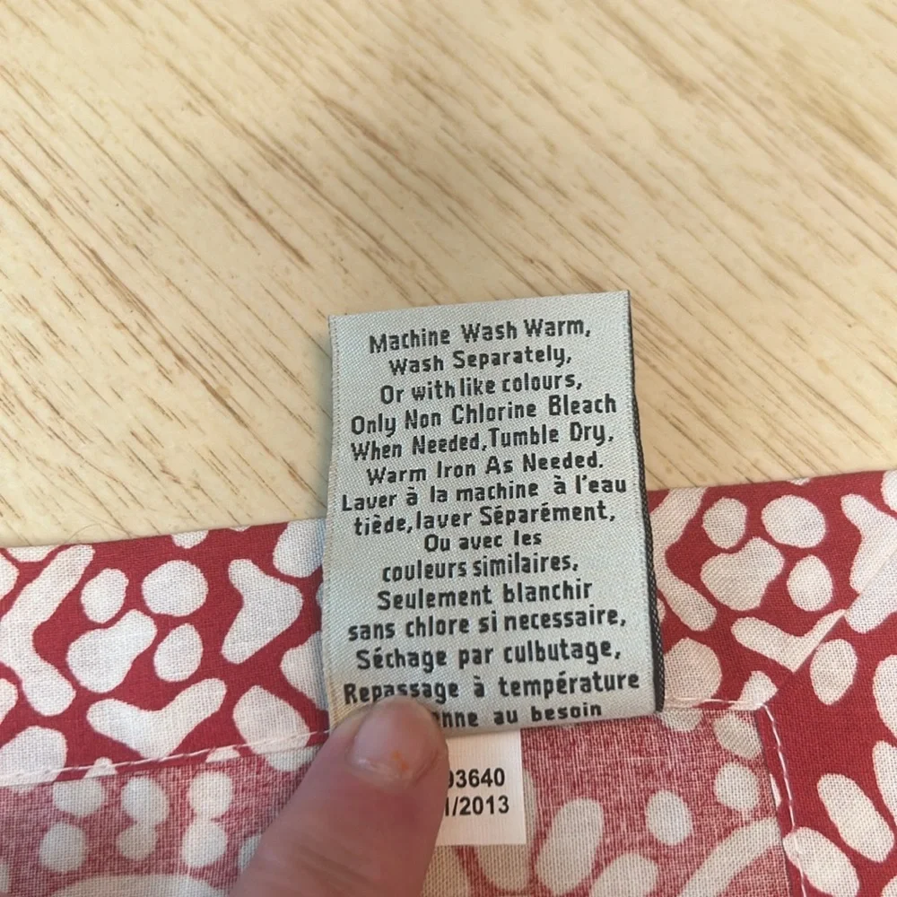 Pottery Barn Napkins (4) NWOT